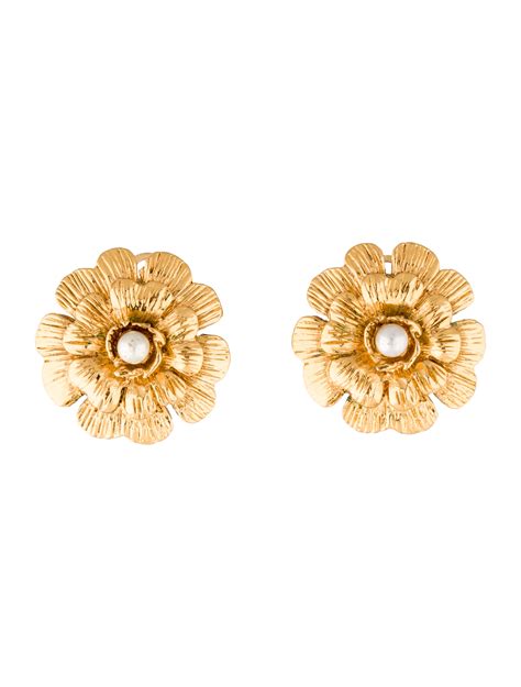 chanel camellia flower earrings